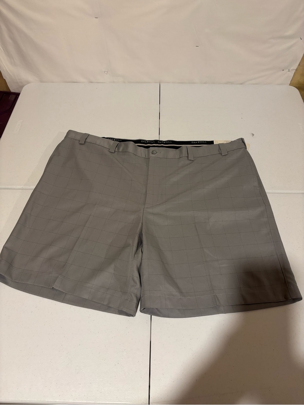 Oak Hill Men’s Size 54 Flat Front Gray Chino Polyester Golf Shorts 8” Inseam